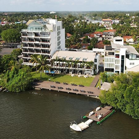 Amagi Aria Airport Transit Hotel Negombo Eksteriør billede