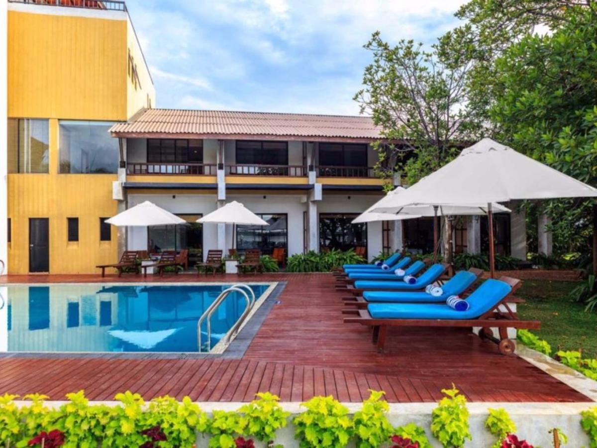 Amagi Aria Airport Transit Hotel Negombo Eksteriør billede